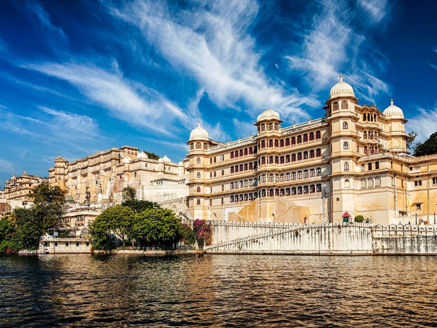 The Jackie Kennedy Way India — palace route imagery